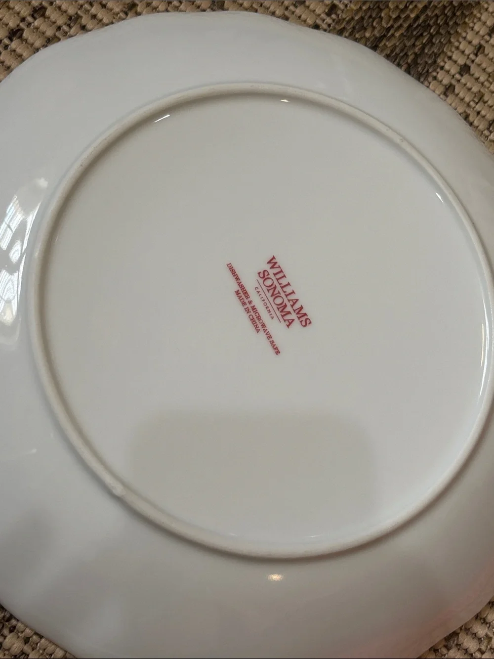Williams Sonoma Holiday Reindeer Dinner Plate
